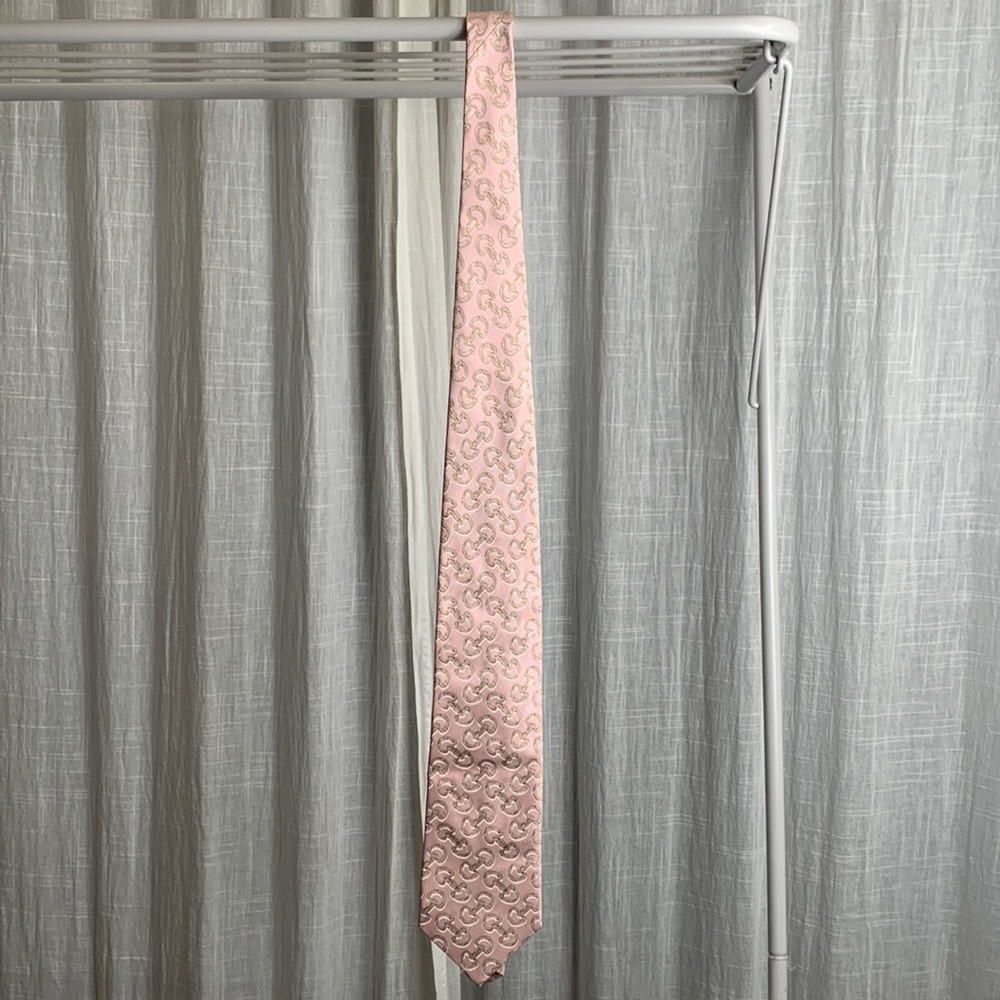 Vintage Gucci tie. 100% silk